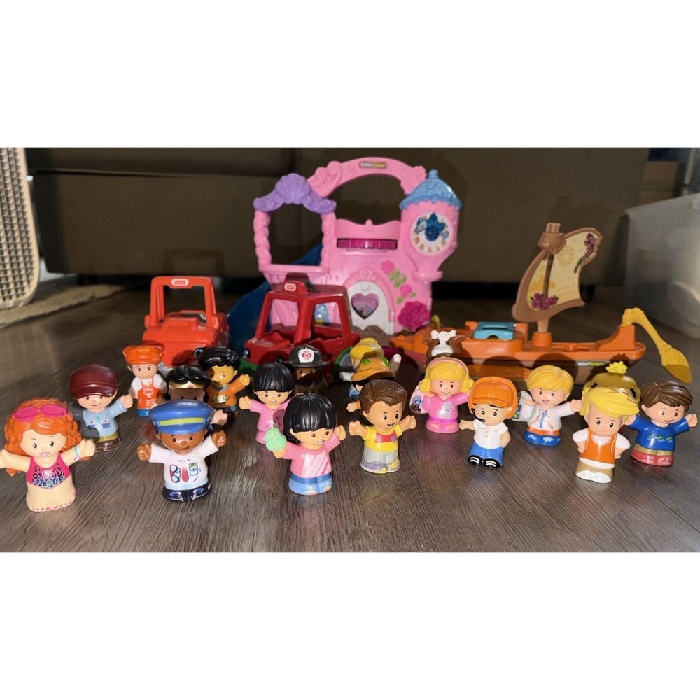 Fisher Price Little People Mixed Lot of 20 Figures,Vehicles,castle, mona's boat